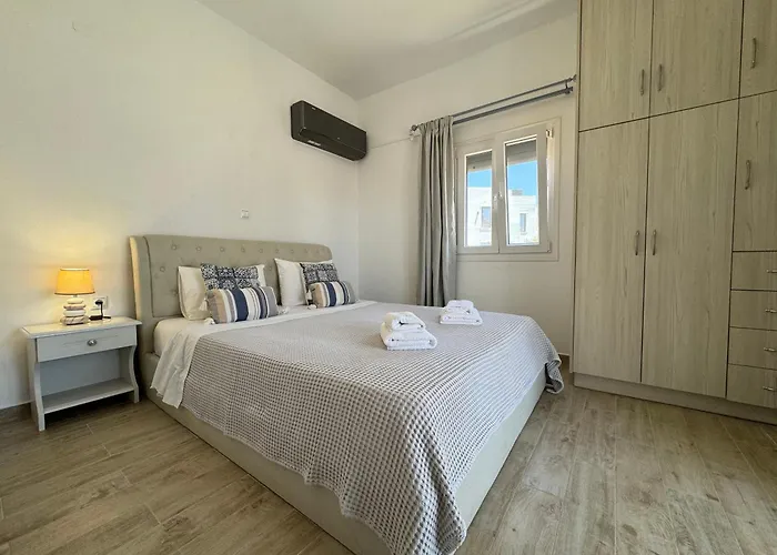 House On The Agia Anna Naxos * Agia Anna (Naxos)