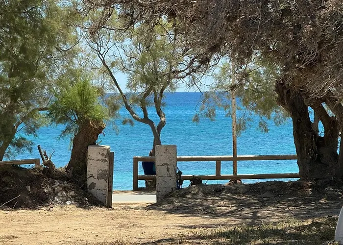 House On The Agia Anna Naxos * Agia Anna (Naxos)